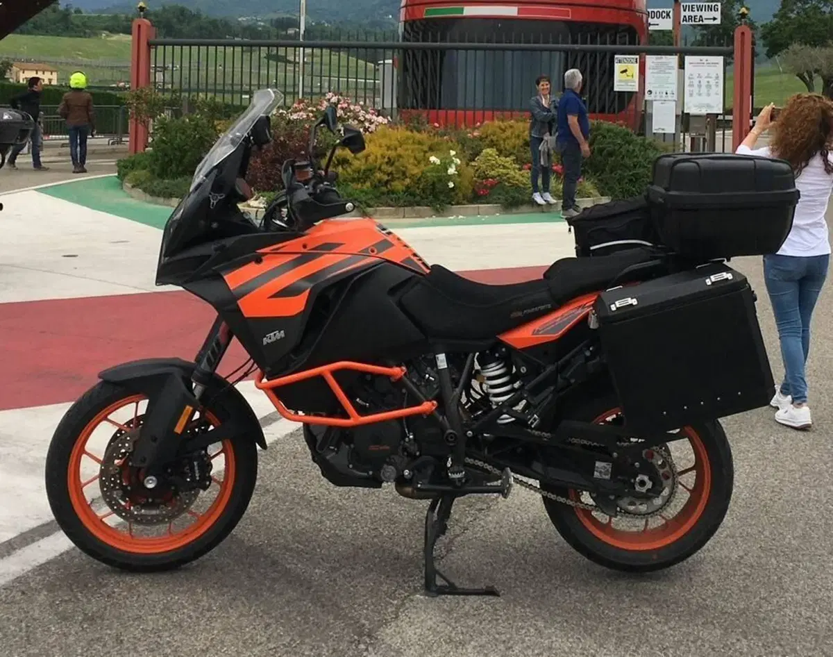KTM 1290 Super Adventure S (2017 - 20) (2)