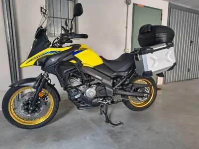 Suzuki V-Strom 650XT (2021 - 25) usata
