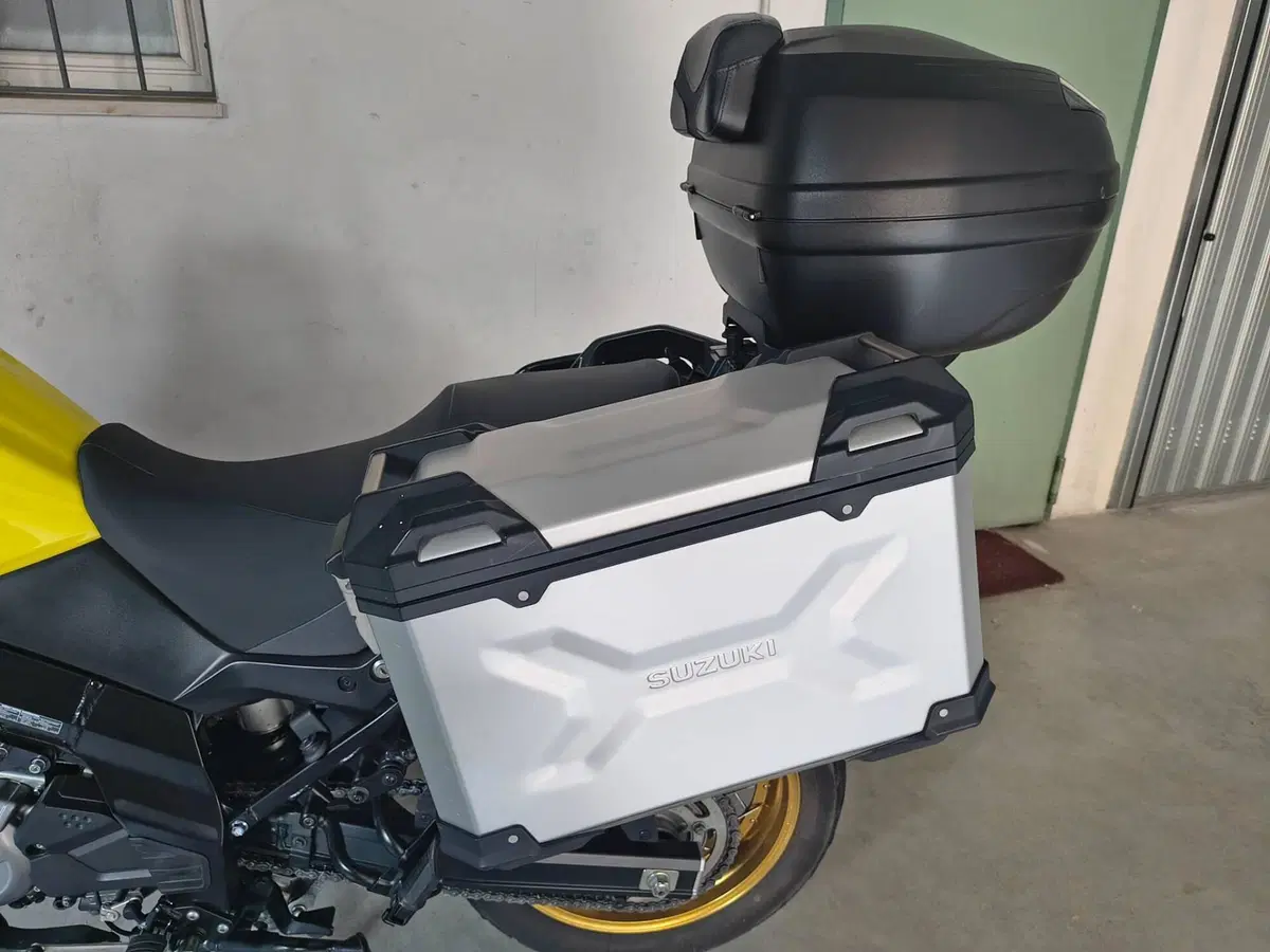 Suzuki V-Strom 650XT (2021 - 25) (2)