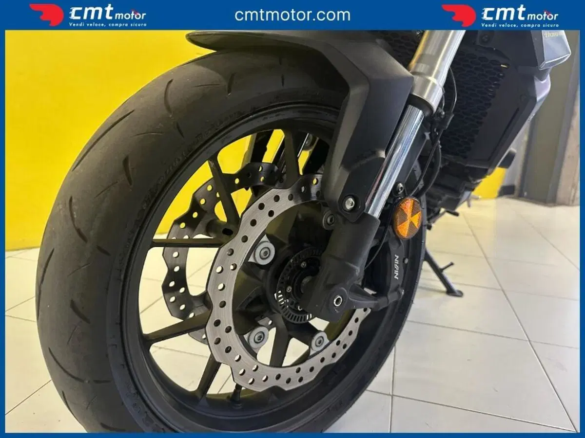 Honda CB 750 Hornet (2023 - 24) (6)