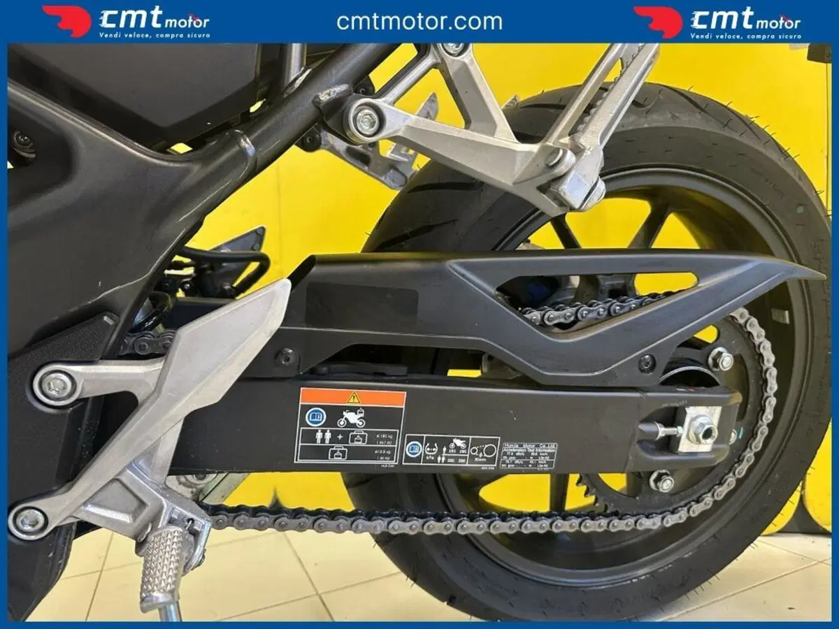 Honda CB 750 Hornet (2023 - 24) (8)