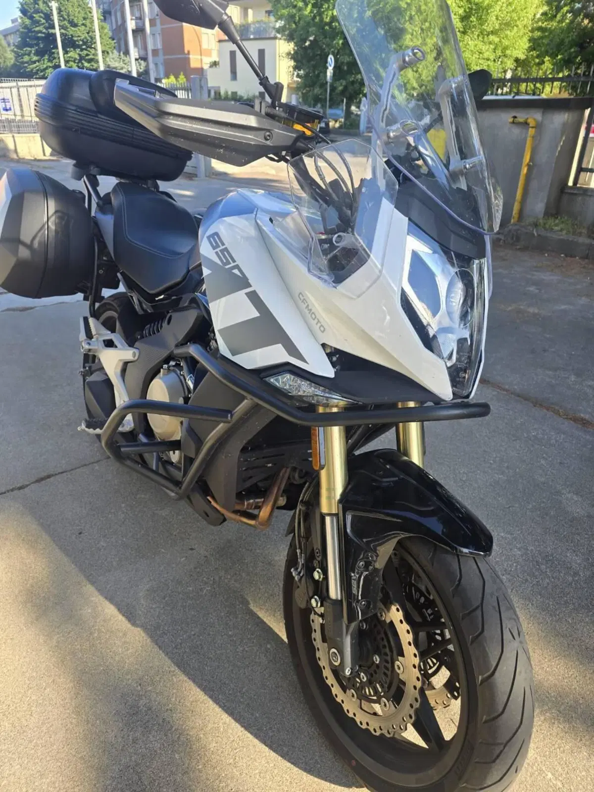 CFMOTO 650MT (2021 - 24)