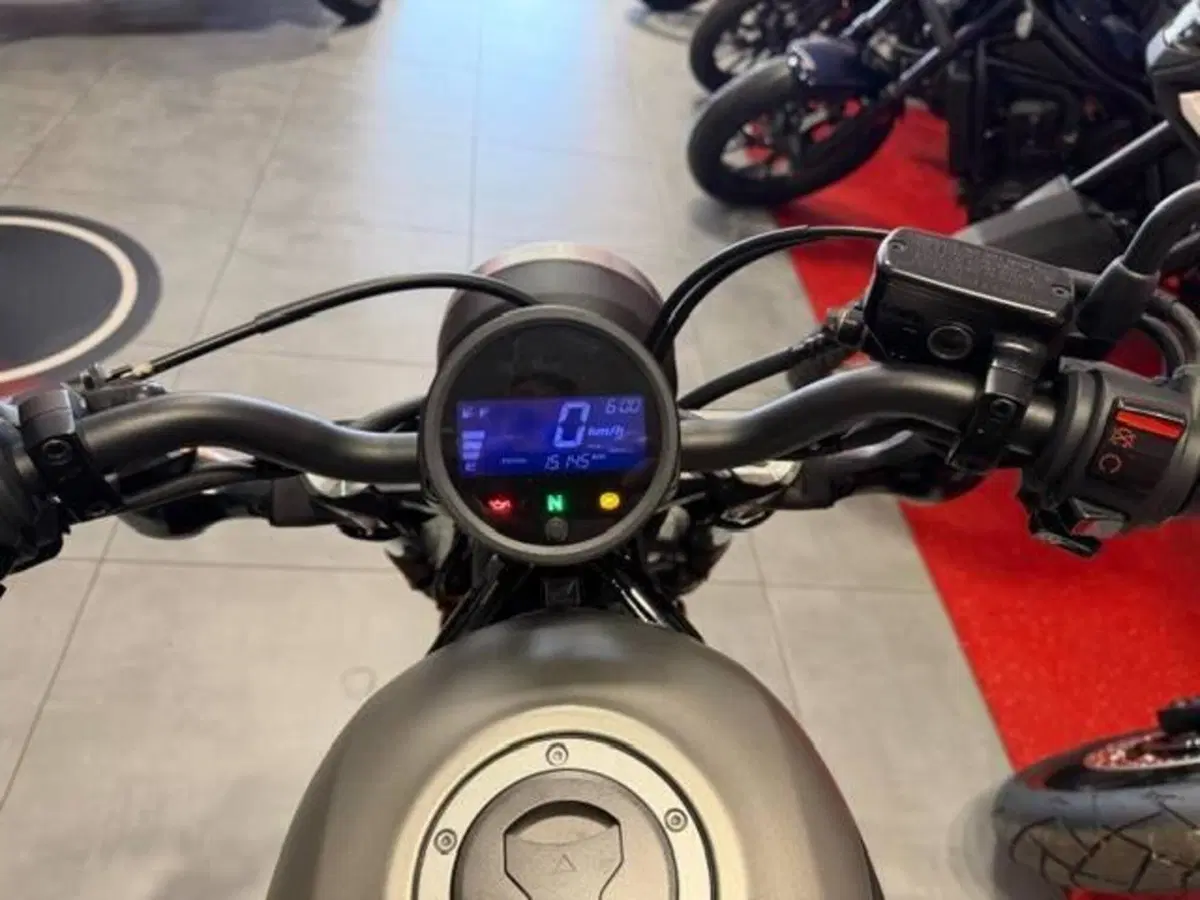 Honda CMX 500 Rebel (2017 - 19) (13)