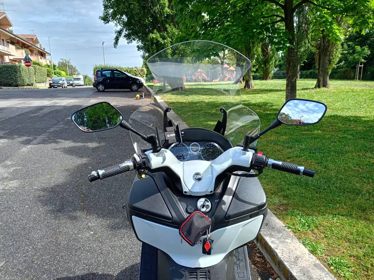 Sym Maxsym 400 i ABS (2017 - 20) (2)