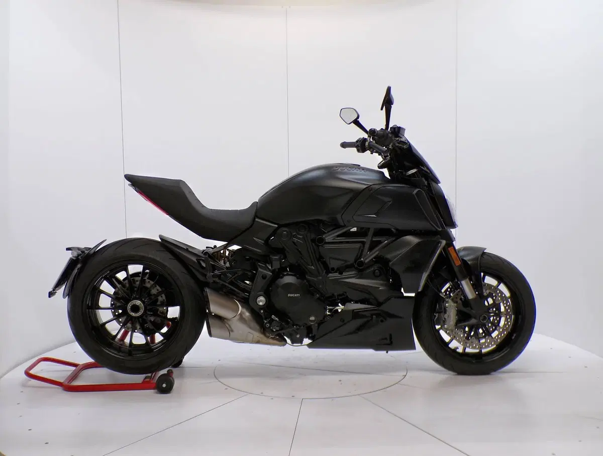 Ducati Diavel 1260 (2021 - 22)