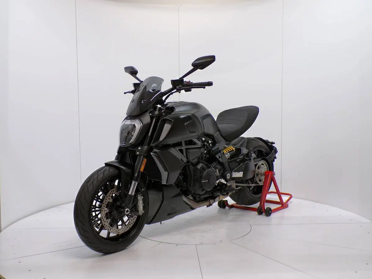 Ducati Diavel 1260 (2021 - 22) (3)