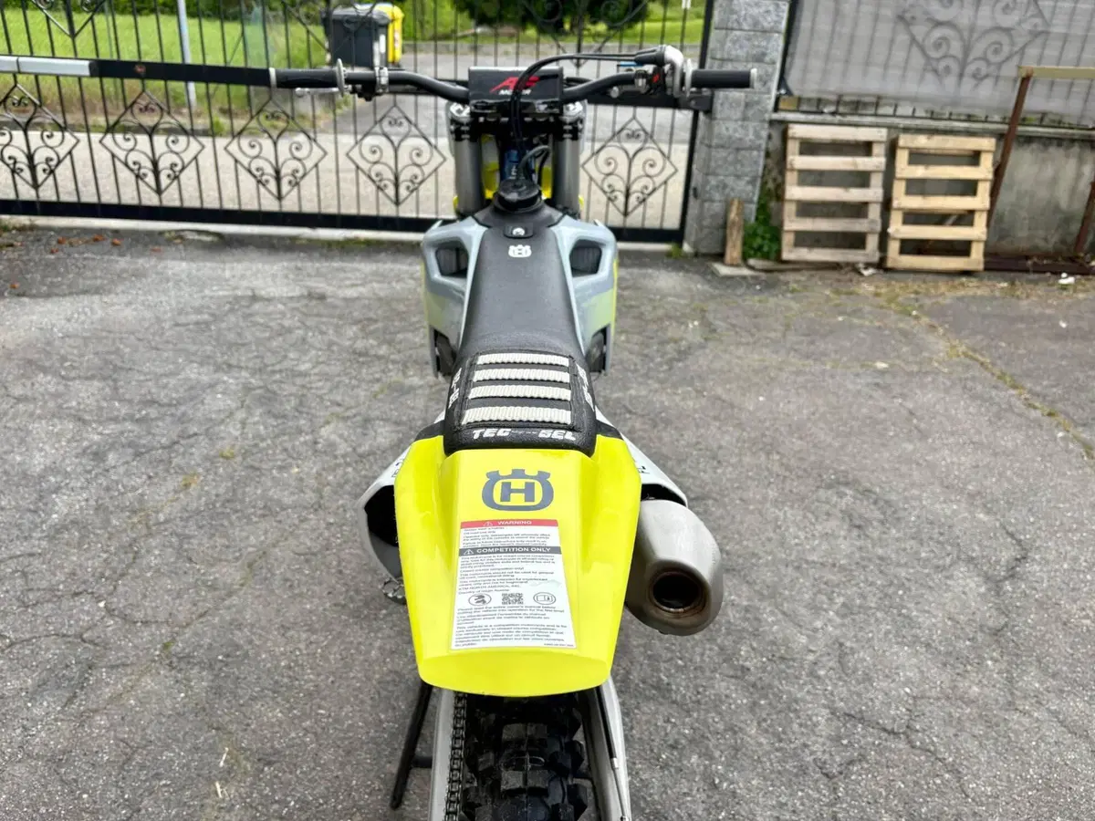 Husqvarna FC 450 (2024) (2)