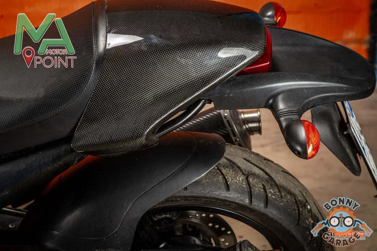 Ducati Monster 695 (2006 - 08) (13)