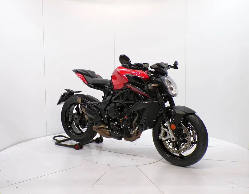 MV Agusta Brutale 800 (2020) (2)