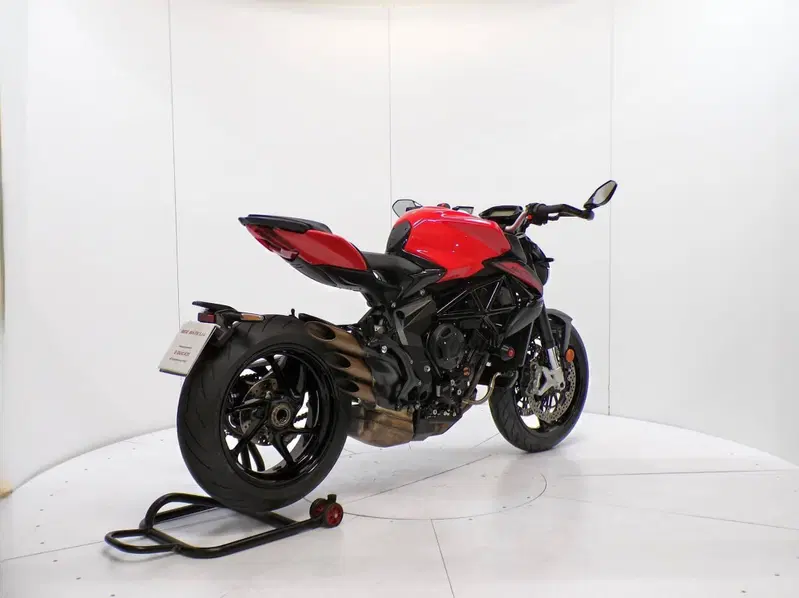 MV Agusta Brutale 800 (2020) (6)