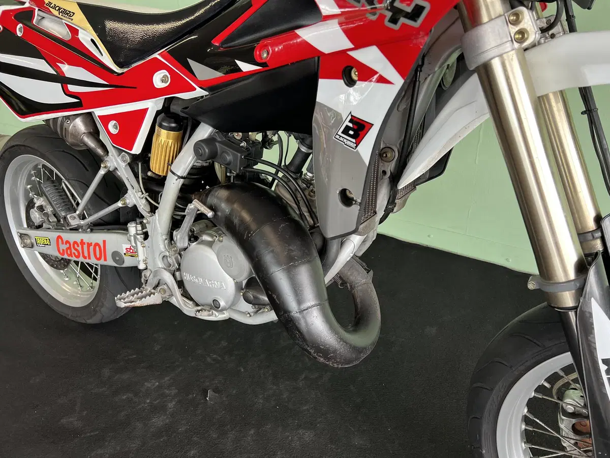 Husqvarna SM 125 (2007) (10)
