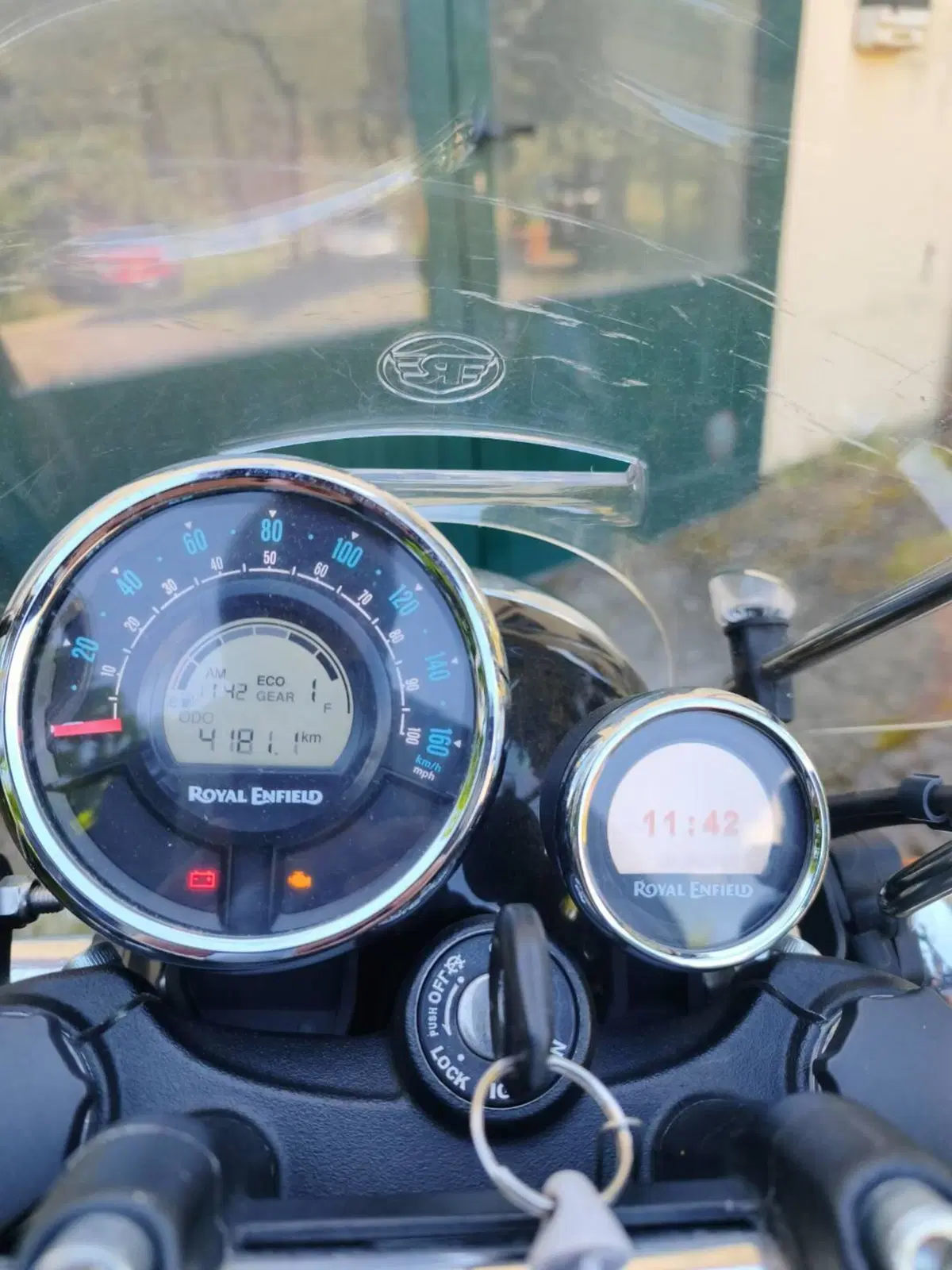 Royal Enfield Meteor 350 (2021 - 26) (2)