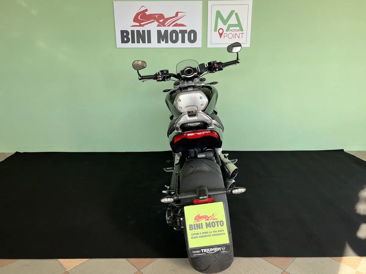Triumph Rocket 3 R (2019 - 20) (7)