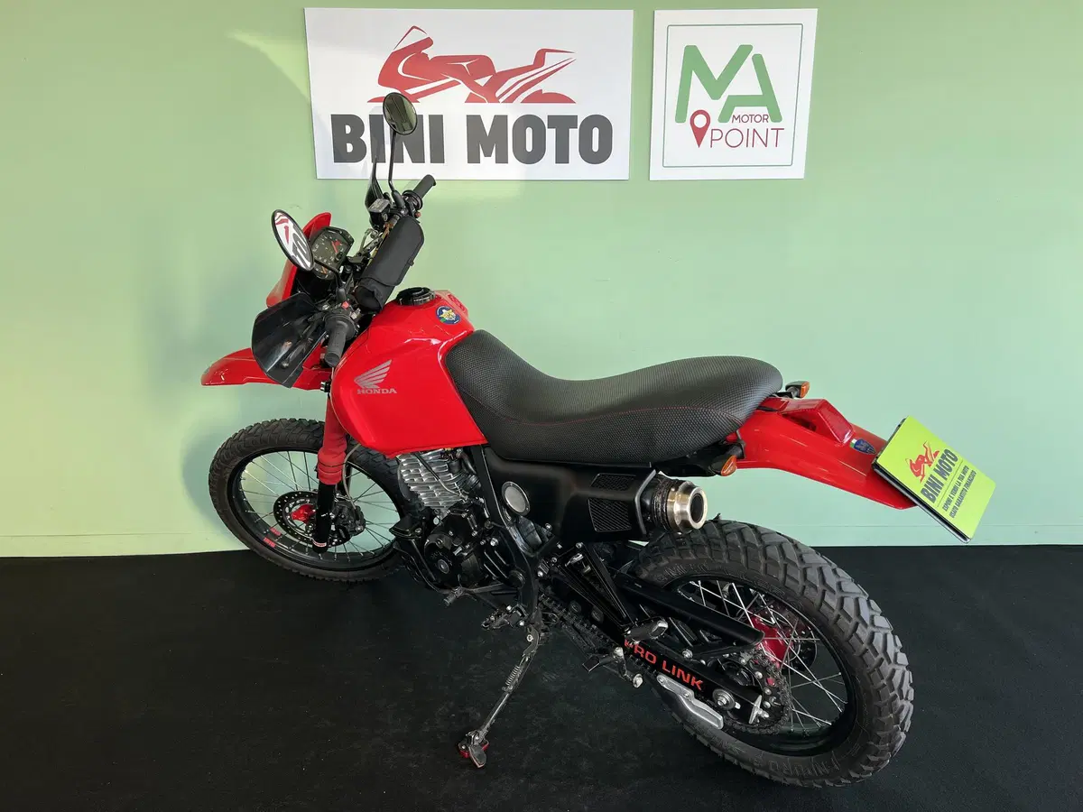Honda NX 650 Dominator (1988 - 90) (7)
