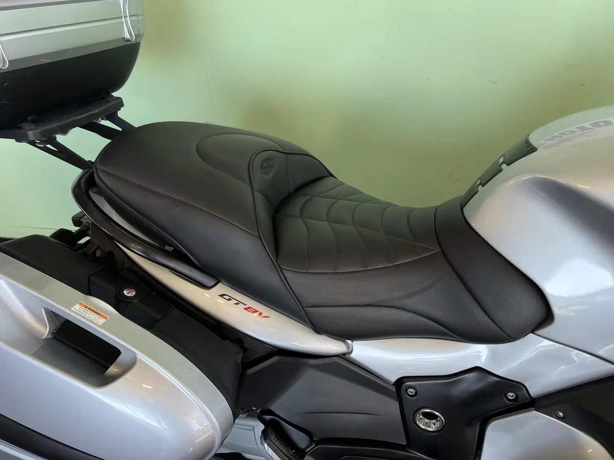 Moto Guzzi Norge 1200 GT 8V (2011 - 16) (10)
