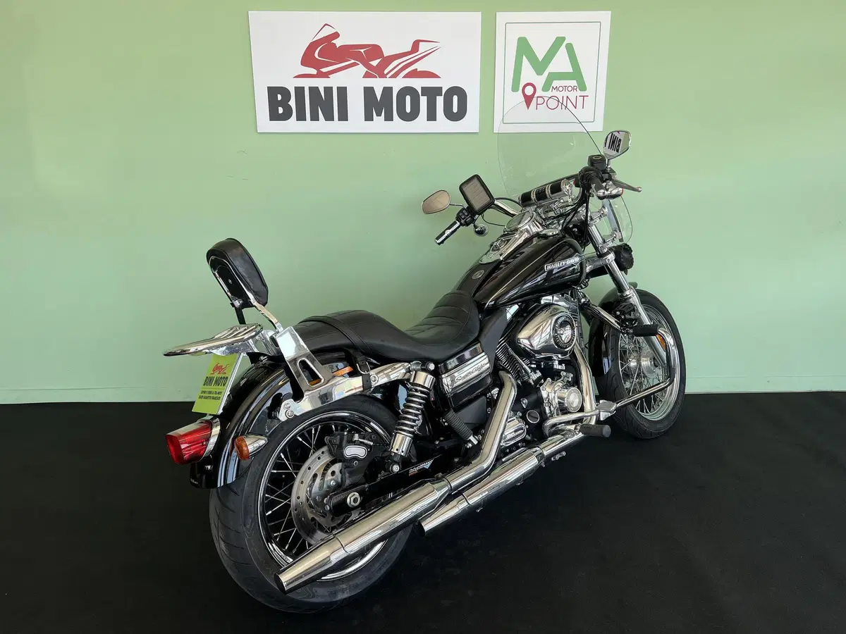 Harley-Davidson 1584 Super Glide Custom (2008 - 13) - FXDC (8)