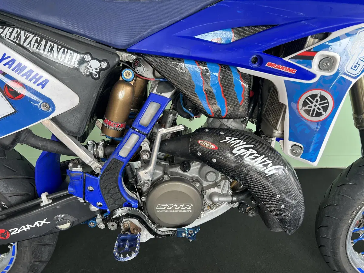 Yamaha YZ 125 (2013) (9)