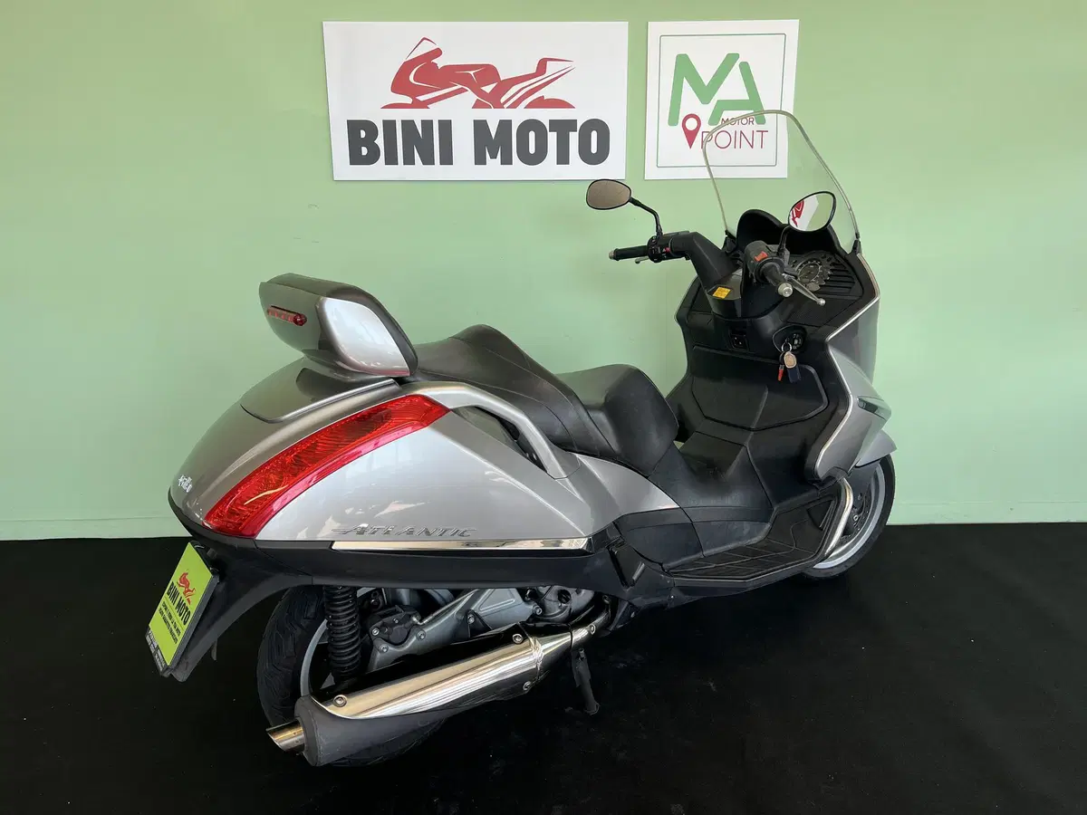 Aprilia Atlantic 500 (2003 - 04) (8)