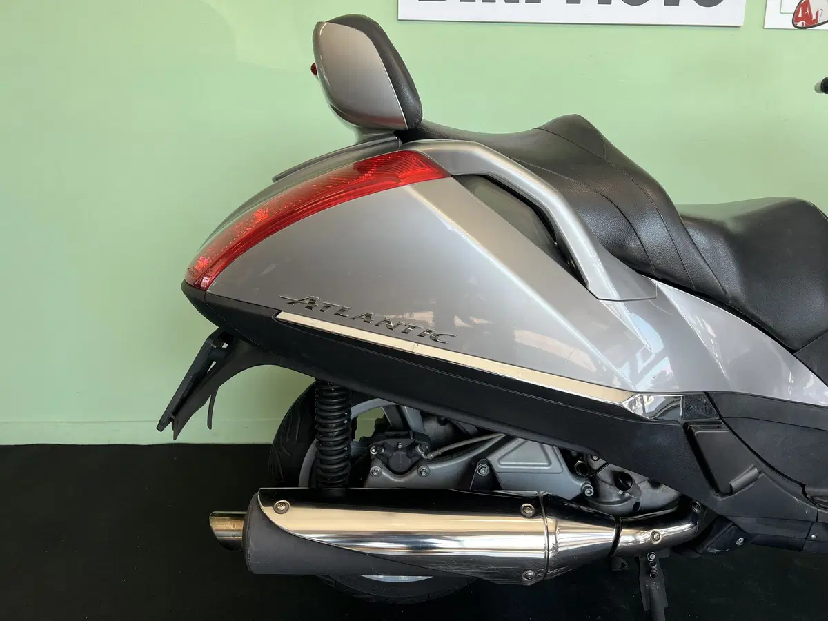 Aprilia Atlantic 500 (2003 - 04) (9)
