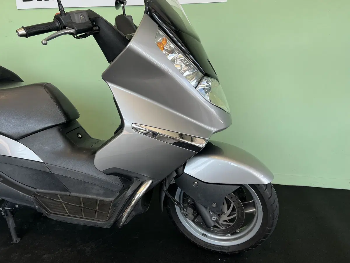 Aprilia Atlantic 500 (2003 - 04) (13)