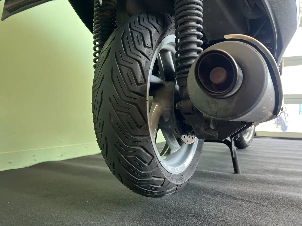 Aprilia Atlantic 500 (2003 - 04) (19)