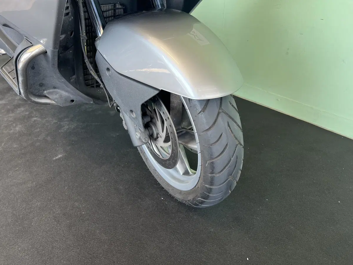 Aprilia Atlantic 500 (2003 - 04) (20)