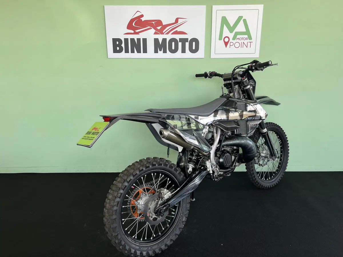KTM 250 EXC TPI (2019) (8)