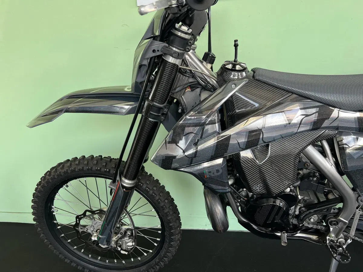 KTM 250 EXC TPI (2019) (14)