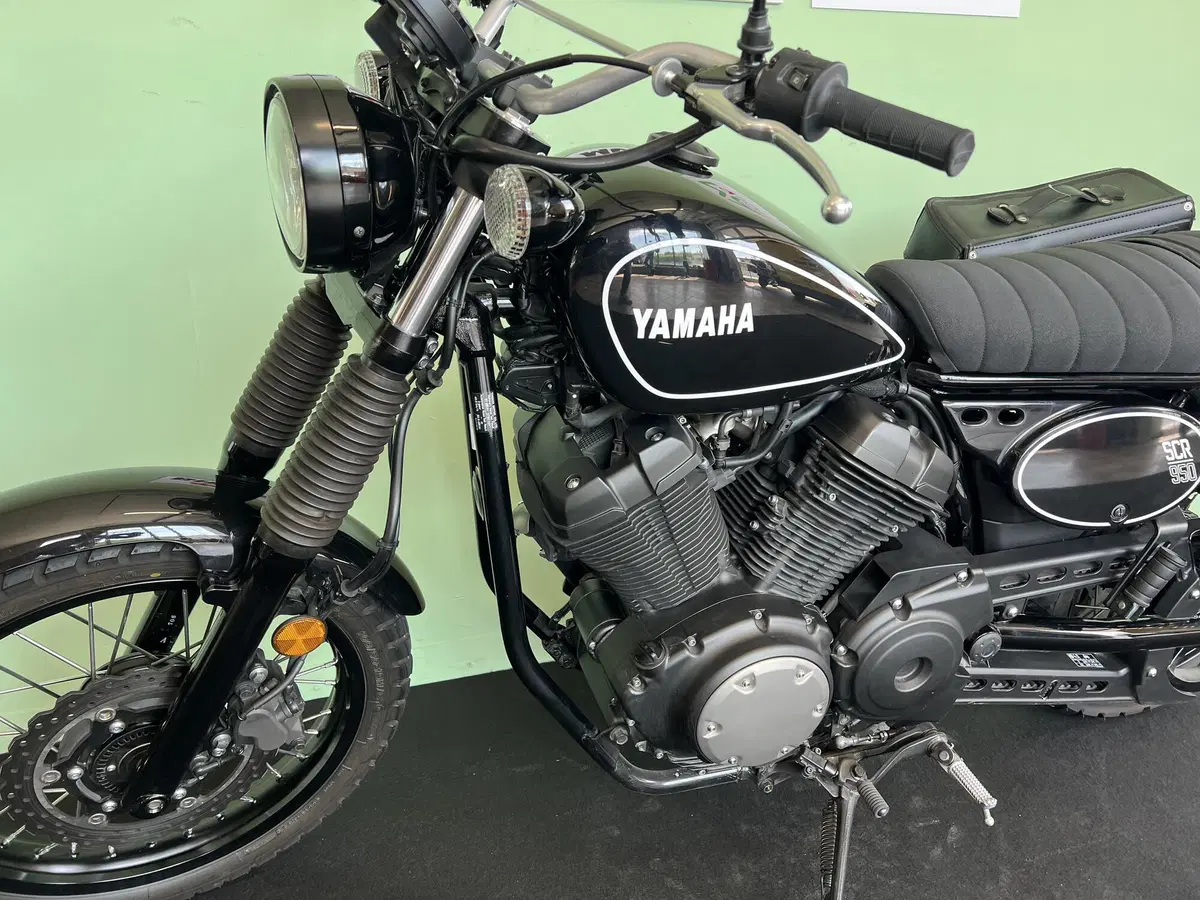 Yamaha SCR 950 ABS (2017 - 20) (12)