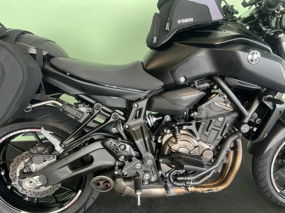 Yamaha MT-07 (2017 - 18) (9)
