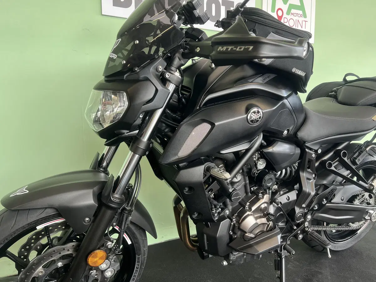 Yamaha MT-07 (2017 - 18) (15)