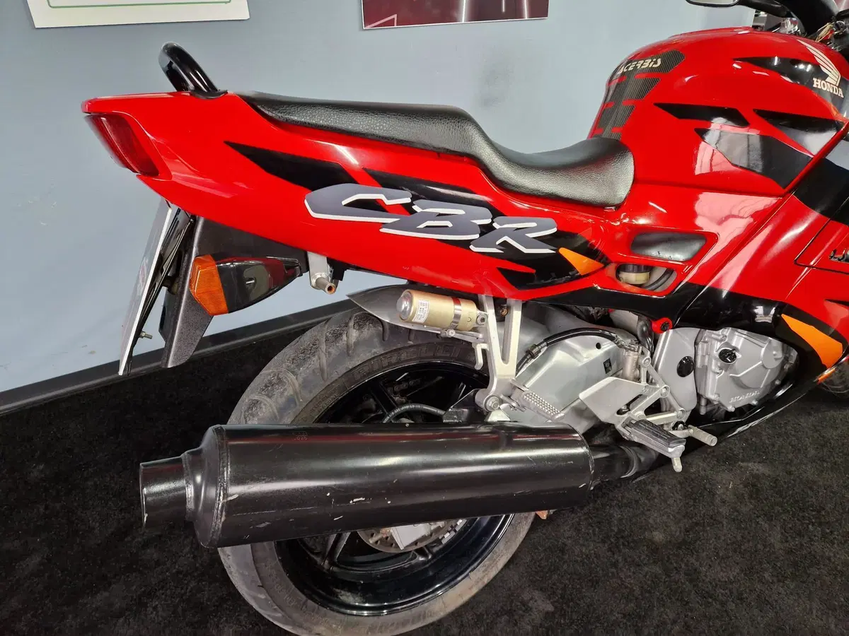 Honda CBR 600 F (1995 - 96) (8)