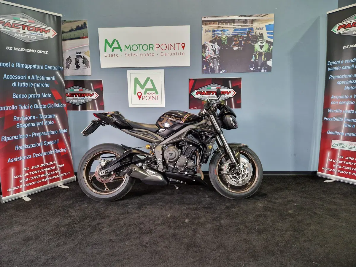 Triumph Street Triple RS (2020 - 22) (14)