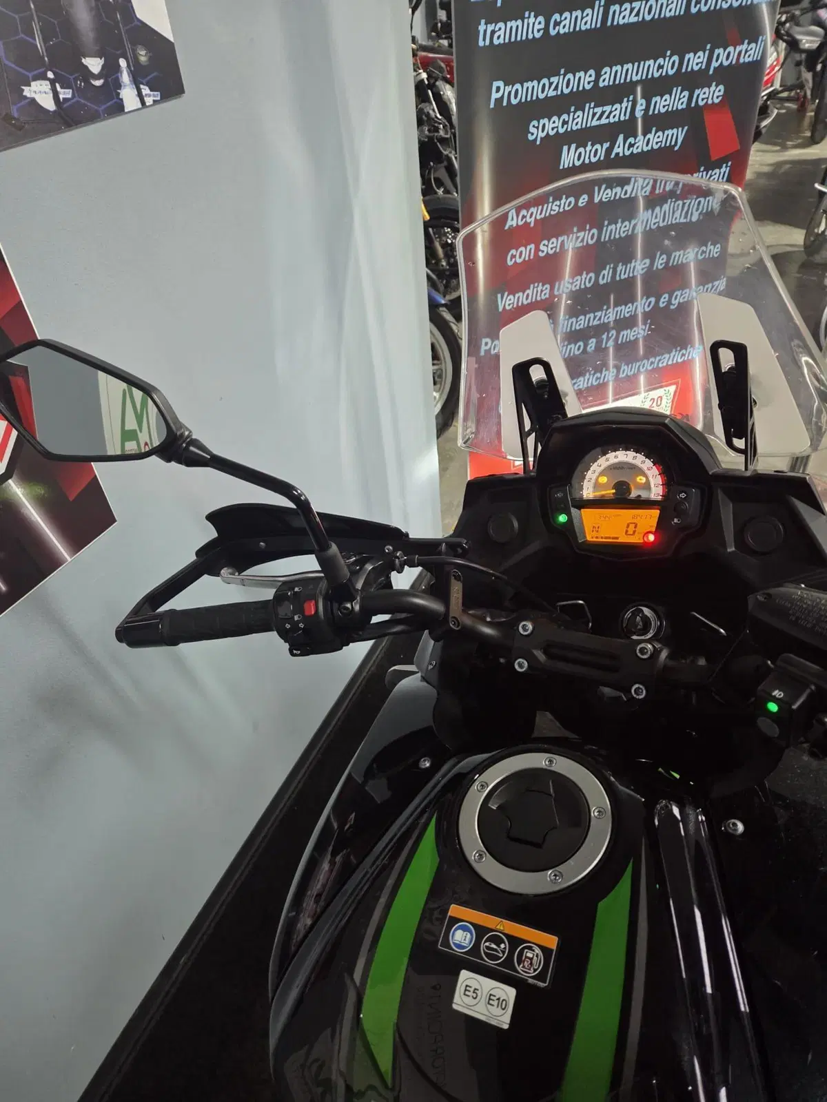 Kawasaki Versys 650 Grand Tourer (2022 - 24) (11)
