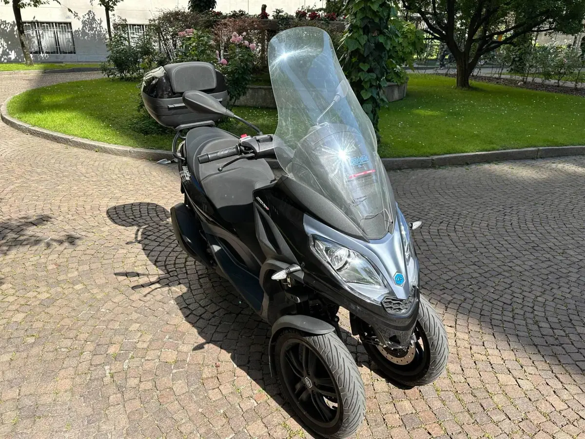 Piaggio Mp3 300 Hpe (2019 - 20) (6)
