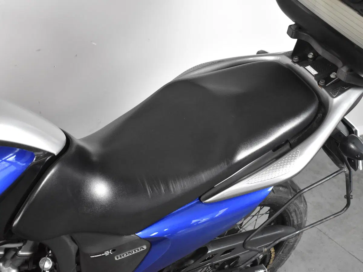 Honda Transalp XL 700 V ABS (2007 - 2013) (14)