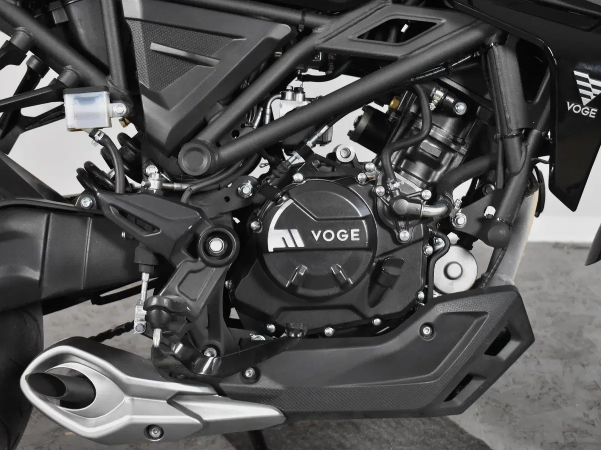 Voge Brivido 125R (2023 - 26) (10)