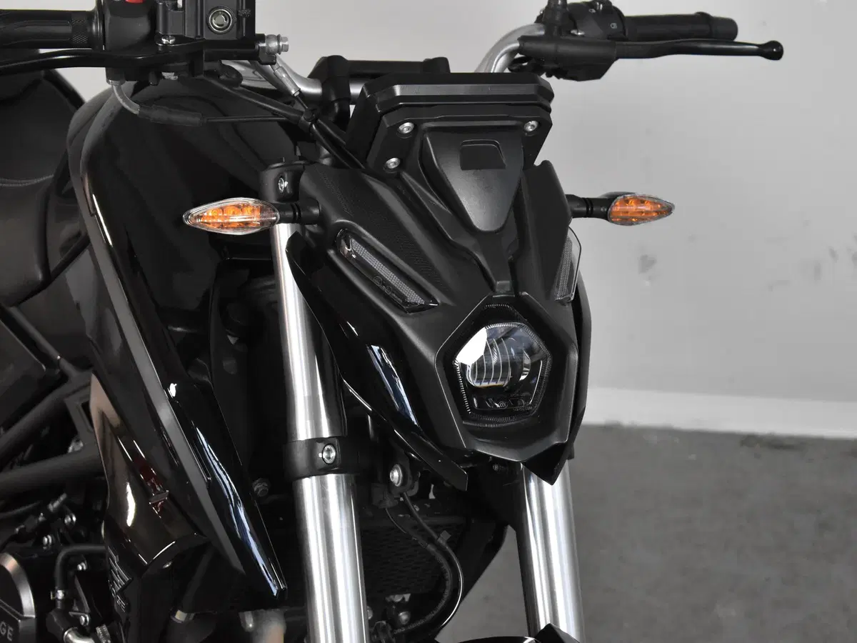 Voge Brivido 125R (2023 - 26) (14)