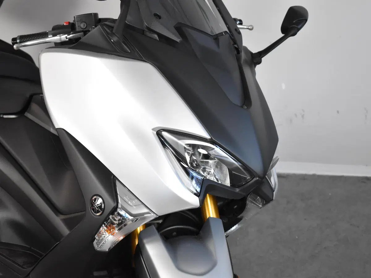 Yamaha T-Max 530 SX Sport Edition (2018 - 19) (13)