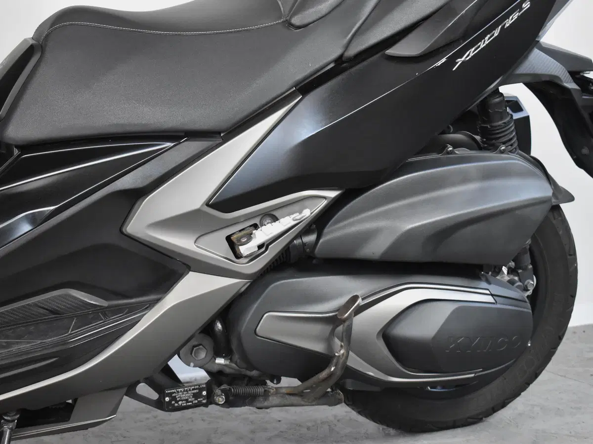 Kymco Xciting 400i S TCS (2021 - 24) (16)