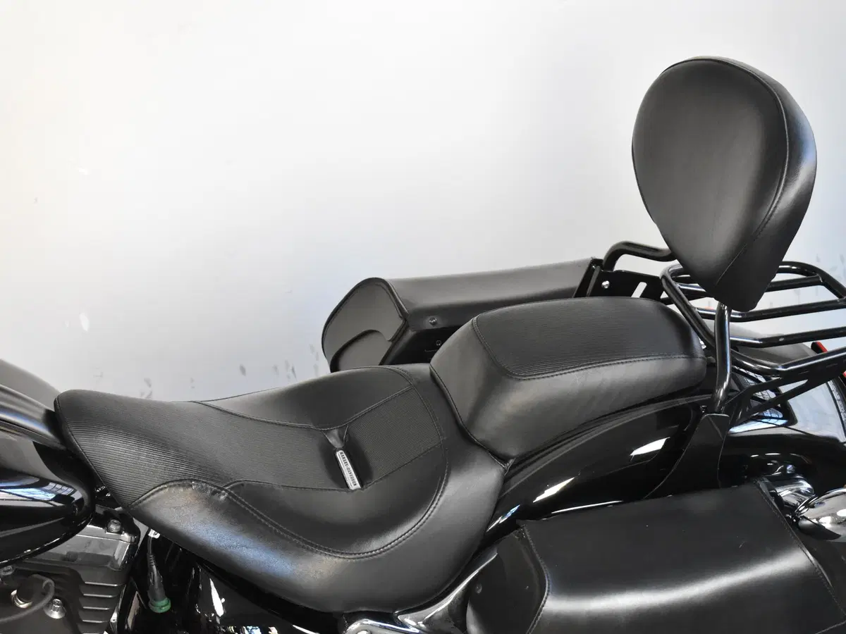 Harley-Davidson 1690 Breakout (2013 - 17) - FXSB (15)