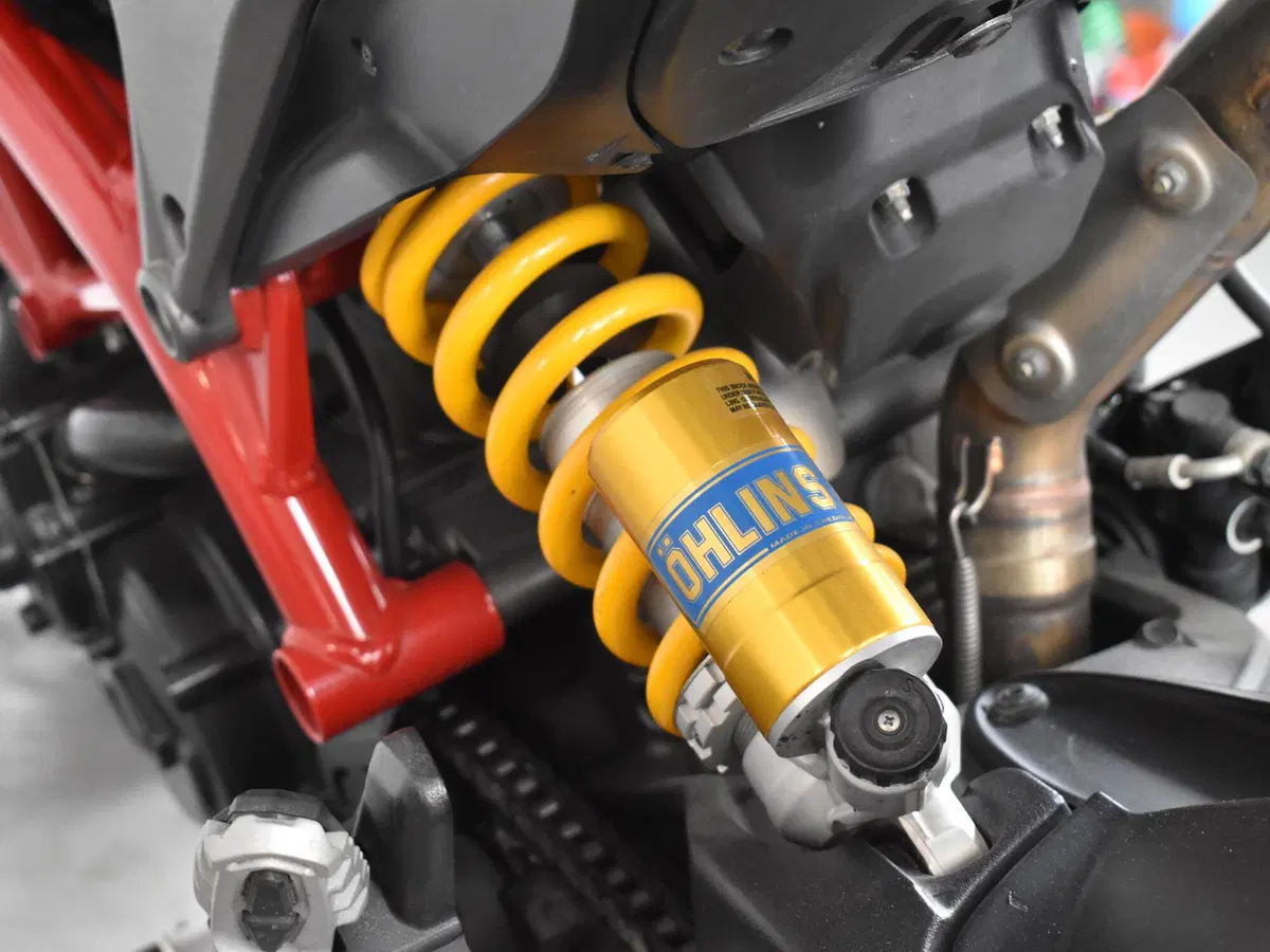 Ducati Hypermotard 821 SP (2013 - 15) (9)