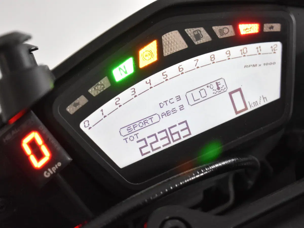 Ducati Hypermotard 821 SP (2013 - 15) (12)