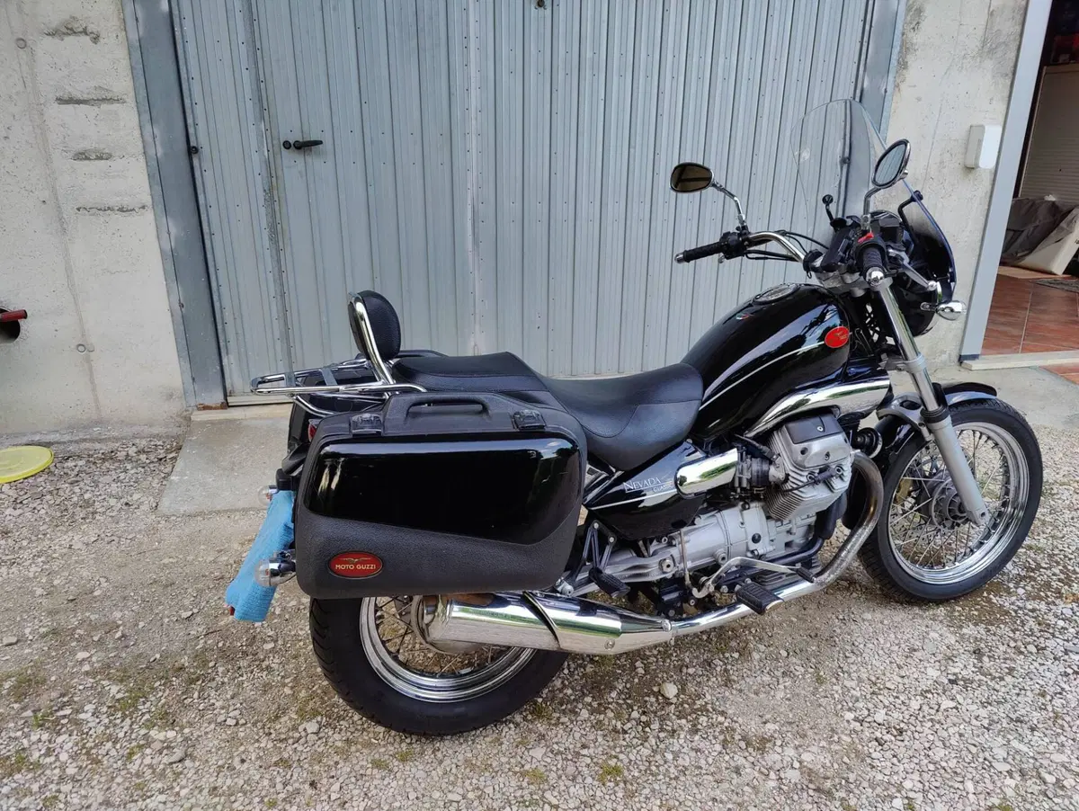 Moto Guzzi Nevada 750 Classic (2008 - 15) (2)