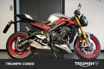 Triumph Street Triple 765 RX (2026) usata