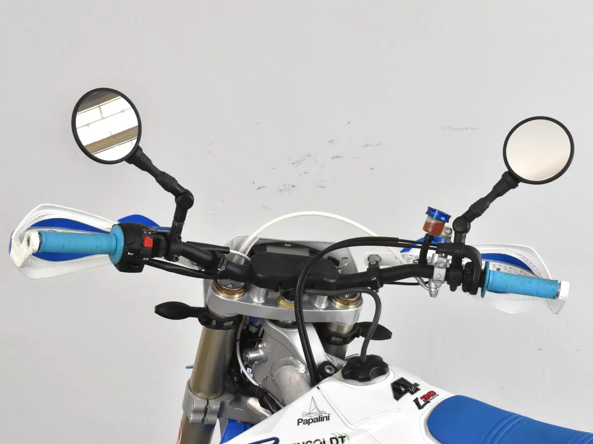 Tm Moto SMR 125 Fi 2T (2023) (15)