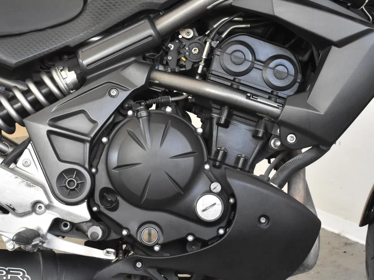 Kawasaki Versys 650 (2010 - 13) (8)