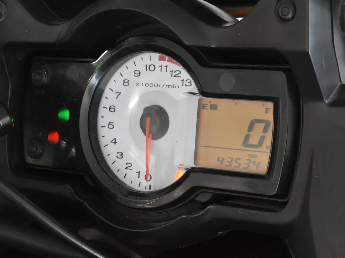 Kawasaki Versys 650 (2010 - 13) (12)