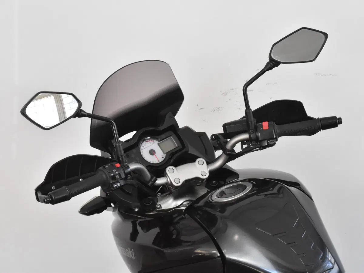 Kawasaki Versys 650 (2010 - 13) (13)