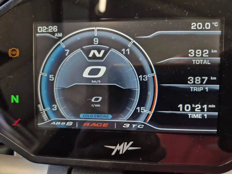 MV Agusta Brutale 800 (2026) (4)